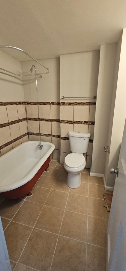 Foto del edificio - 1512 Poplar Grove St