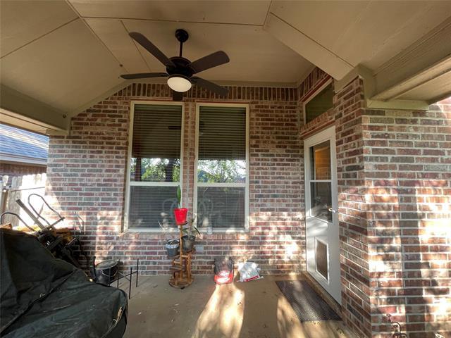 Building Photo - 1738 Sully Ct