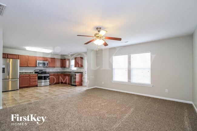 Foto del edificio - 5784 Misty Hill Cir