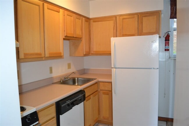 Building Photo - 422 S Henderson St