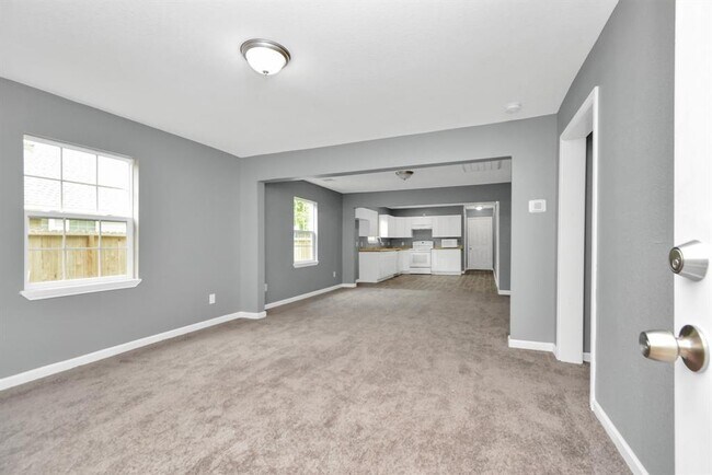Foto del edificio - 7429 Springdale St