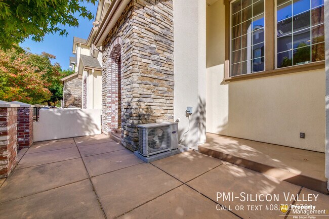 Building Photo - Coming Soon! Great Home, Great Location,