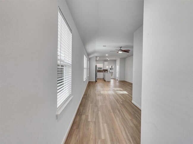 Foto del edificio - 18726 Albany Bay Ln