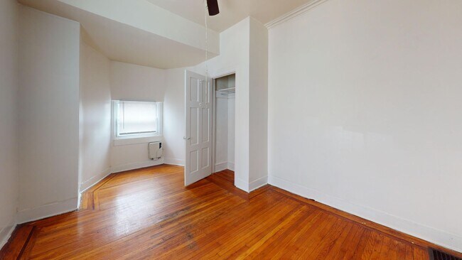 Foto del edificio - 2119 N 8th St