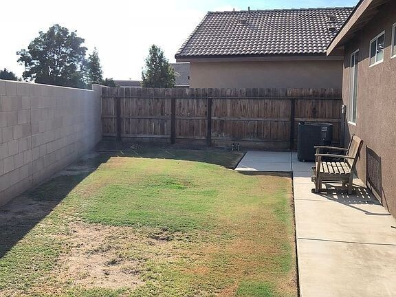 Foto del edificio - Nice home for rent in Southwest Bakersfield