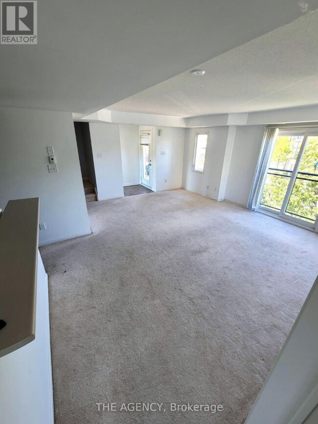 Building Photo - 2891-2891 Rio Ct