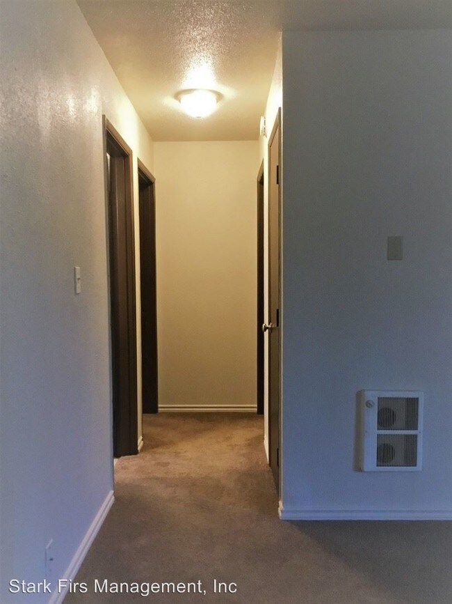 Foto del edificio - 15151 SE Stark St