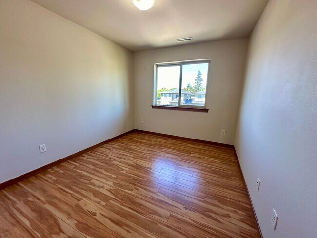 Foto del edificio - 5836 Pioneer Ridge Pl