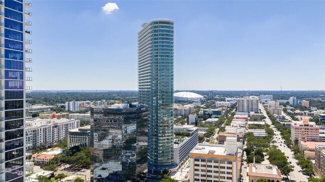 Foto del edificio - 400 Central Ave