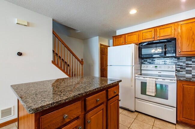 Foto del edificio - 3058 River Falls Rd NW