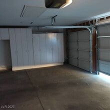 Building Photo - 321 S Bent Creek Dr