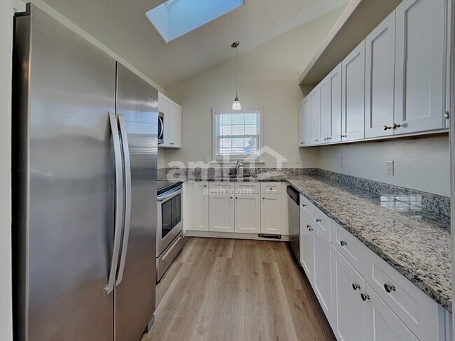 Building Photo - 4784 Audrey Dr