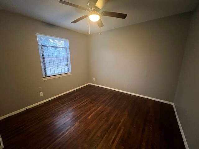 Building Photo - 5163 Pickett Cove