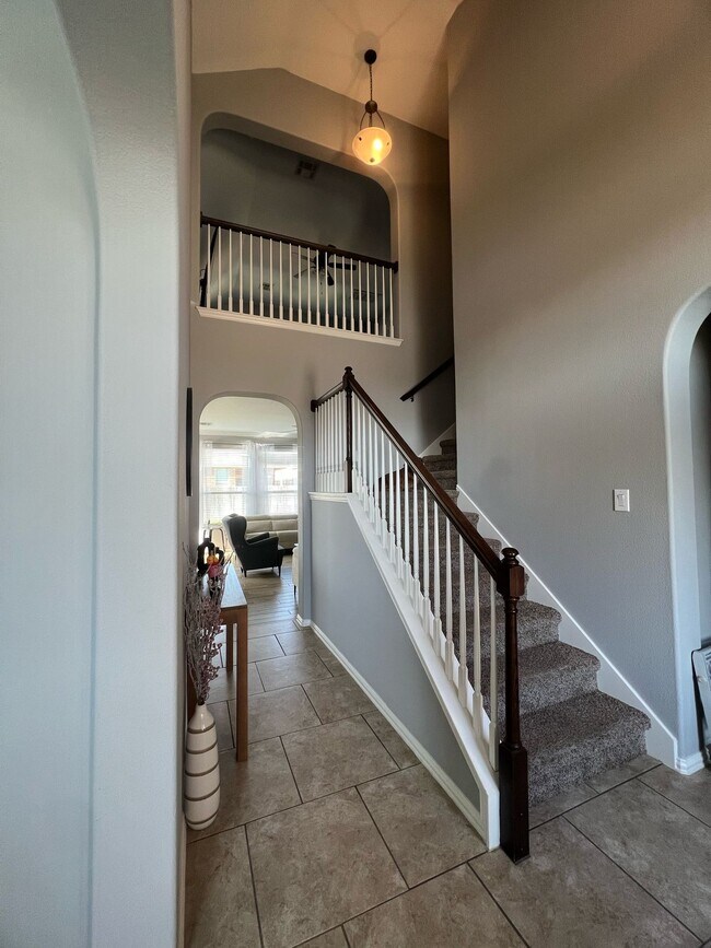 Foto del edificio - 803 Founders Rd