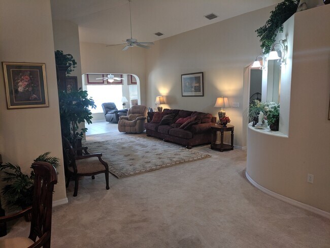 Building Photo - 3352 Siderwheel Dr