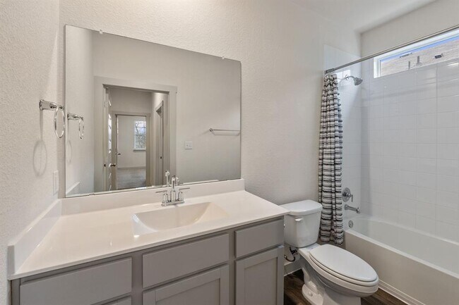 Foto del edificio - 205 Lavaca River Ln