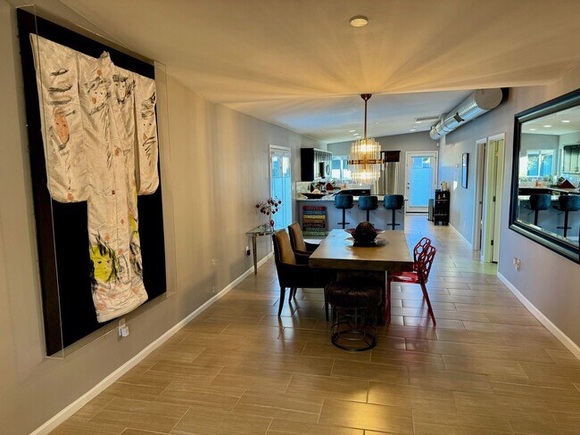 Foto del edificio - Fully Furnished Rental with a Casita – Move-In Ready!
