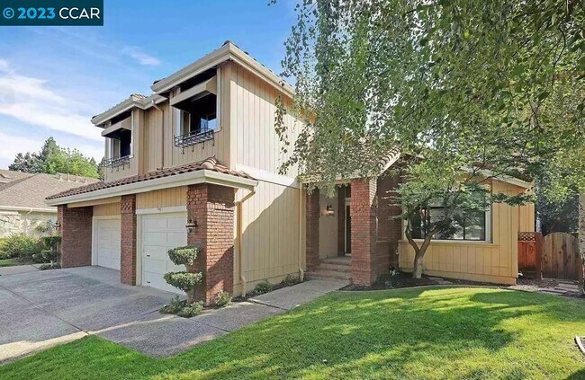 Building Photo - 4116 Whispering Oaks Ln