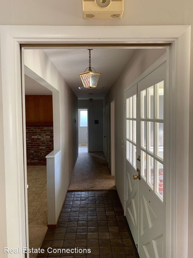 Foto del edificio - 3 br, 2 bath House - 10420 Creston Drive