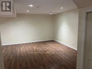 Building Photo - 10 Simcoe Dr