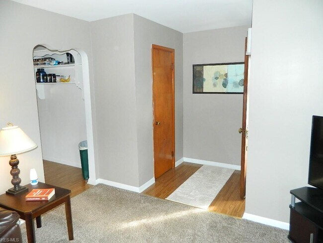 Foto del edificio - 14505 Chillicothe Rd