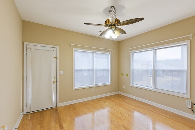 Building Photo - 3410 Tanager Ct