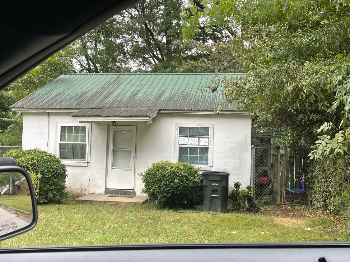 Photo - Affordable Opelika Living Near Everything You Need — 615 Meadow Ave