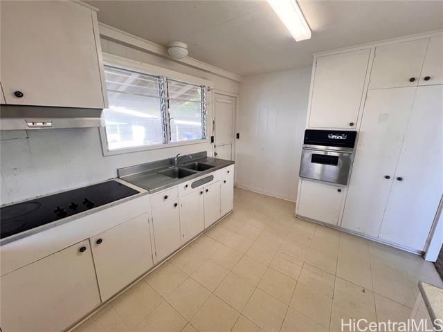 Building Photo - 1450 Kolopua St