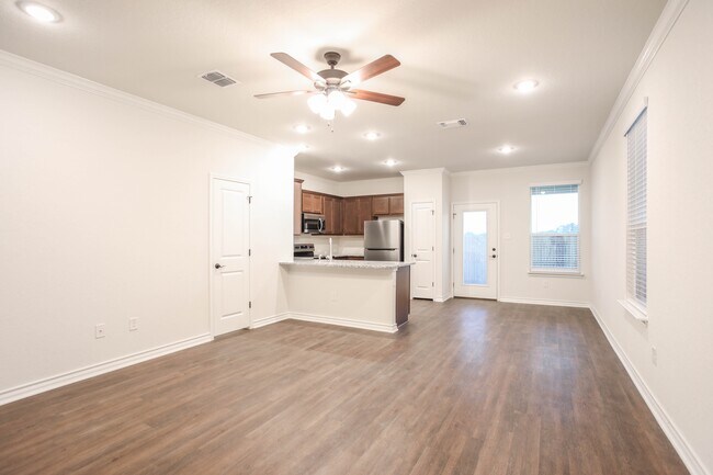 Foto del edificio - 13838 Enzo Gate