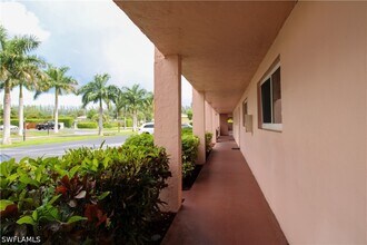 Building Photo - 175 Turtle Lake Ct