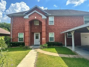 Building Photo - 8340 Folkstone Ln