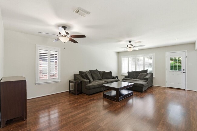 Foto del edificio - 30834 Melita Dr