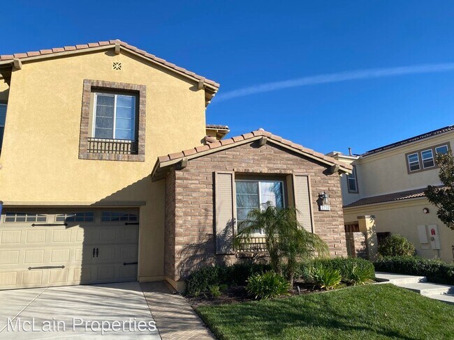 Building Photo - 5 br, 3.5 bath House - 3710 Bergen Peak Pl