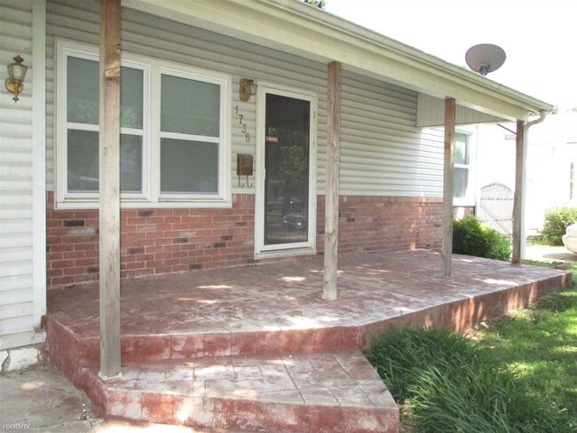 Building Photo - 2 br, 2 bath House - 1738 N Hood St