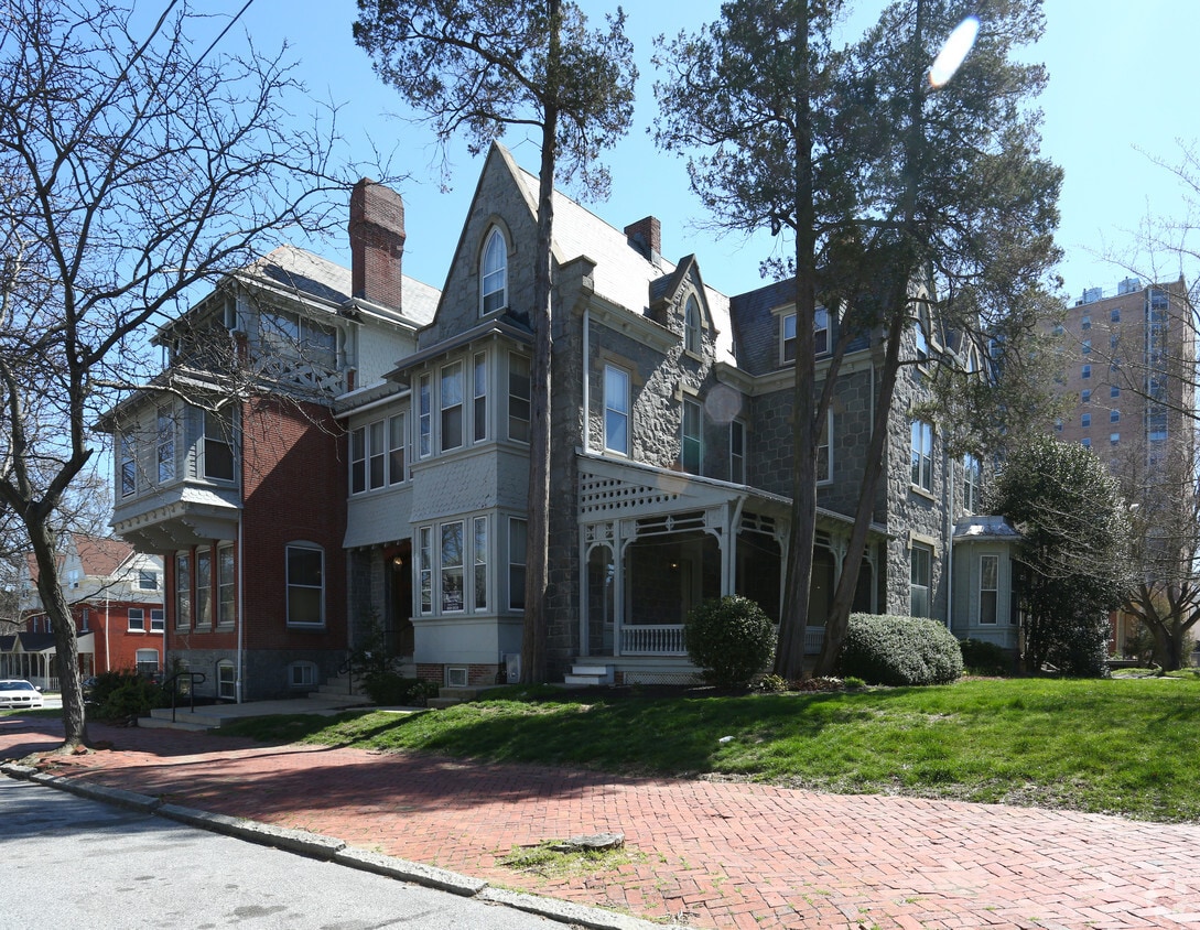 Primary Photo - 1315 Delaware Ave