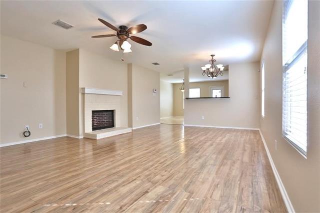 Building Photo - 1724 Honey Creek Ln