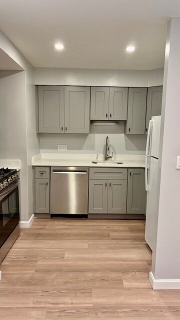 Foto del edificio - 709 Springbrook Cir