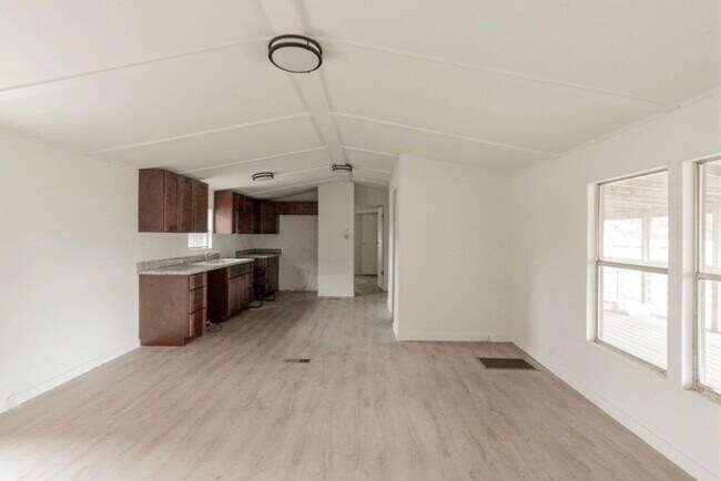 Foto del edificio - 2422 Avilion Ct