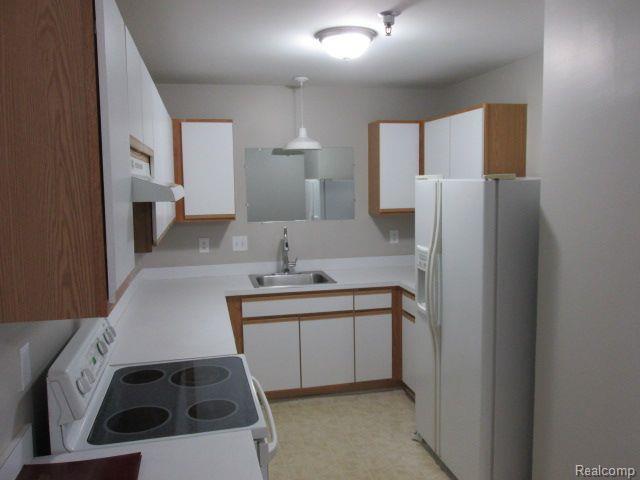 Building Photo - 23384 Cornerstone Village Dr