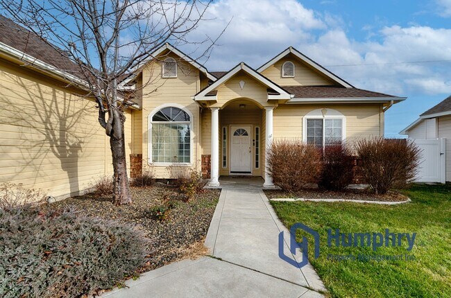 Foto del edificio - Beautiful home in Columbia Village