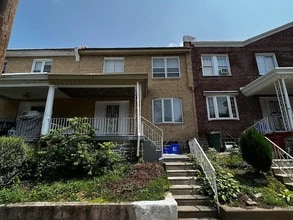 Building Photo - 926 E Stafford St