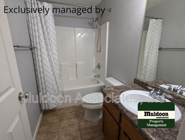 Building Photo - 1509 Ithaca Dr