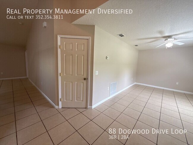 Foto del edificio - 88 Dogwood Dr Loop