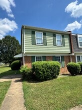 Building Photo - 406 Roxana Rd