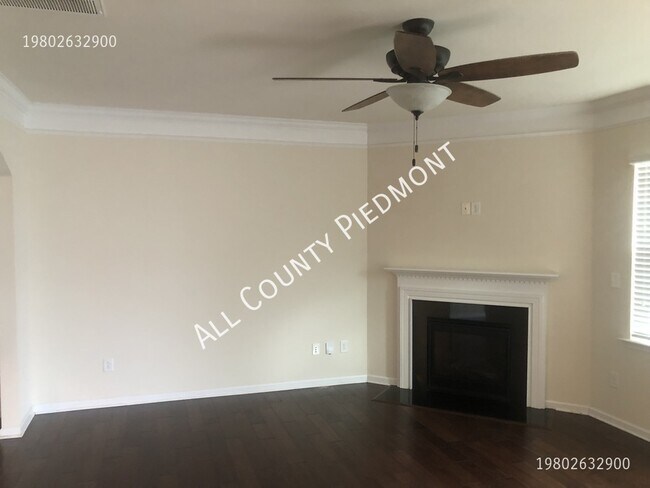 Foto del edificio - 7711 Kelburn Ln
