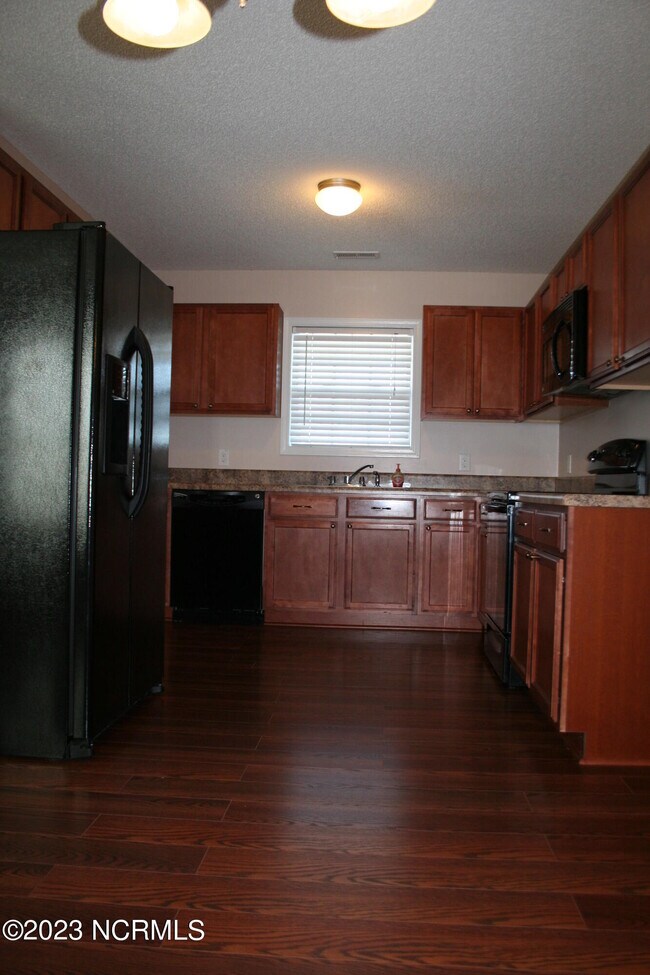 109 Pebble Grove Dr, Richlands, NC 28574 House Rental in Richlands