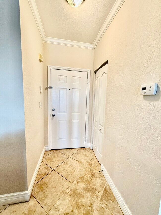 Foto del edificio - 2705 Via Murano