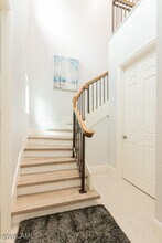 Building Photo - 9219 Corfu Ct