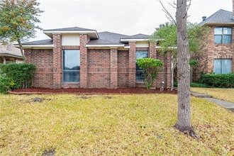 Building Photo - 1123 Sandalwood Ln