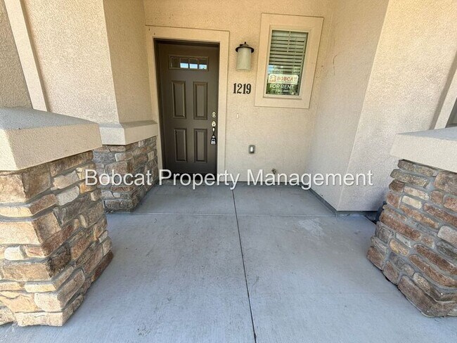 Building Photo - 1219 Correlli Ct